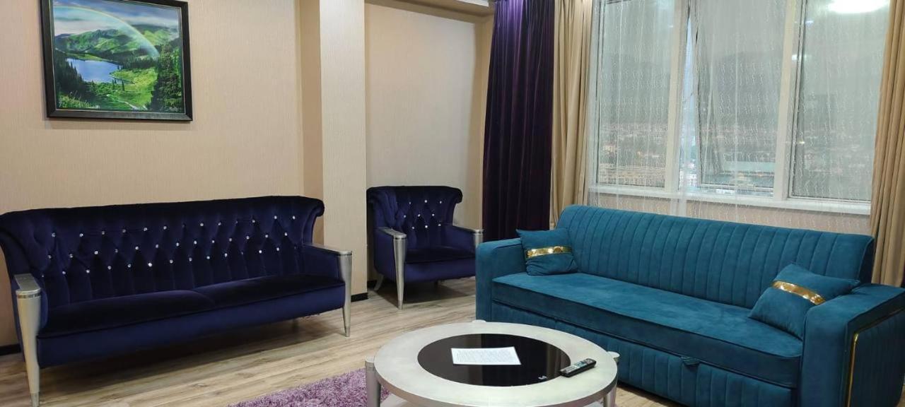Nurly Tau 2Room Apartments Almaty Exterior foto