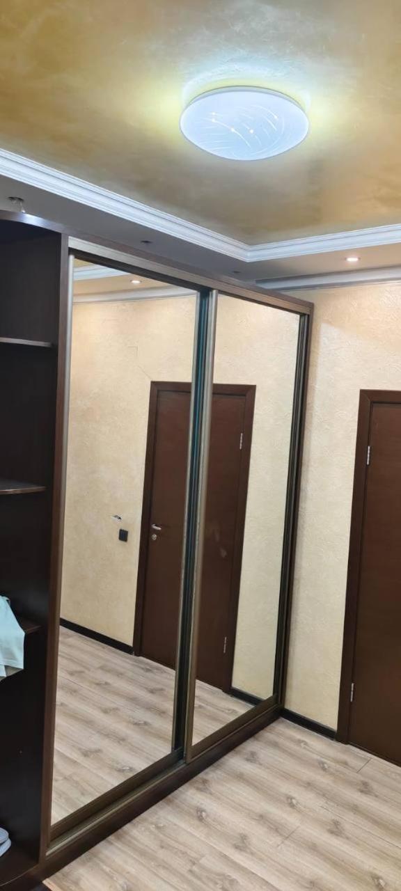 Nurly Tau 2Room Apartments Almaty Exterior foto